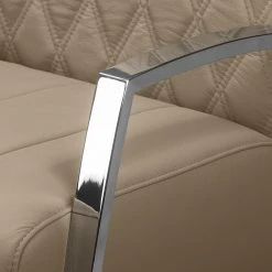 Fauteuil 1 place Loftscape Richlands I en cuir véritable taupe - Confort et élégance -Pas Cher Fauteuils Magasin 1000157280 190604 14153100062 GALLERYIMAGES P000000001000157280