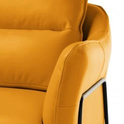 Fauteuil Knokke II en Cuir Véritable Jaune Doré - Confort et Élégance | Studio Copenhagen -Pas Cher Fauteuils Magasin 1000179435 200211 09285900015 DETAILS P000000001000179435