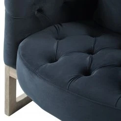 Fauteuil Drysdale en Velours Bleu Marine – Maison Belfort – Confort Élégant pour Votre Intérieur -Pas Cher Fauteuils Magasin 1000180884 210129 13513300007 DETAILS P000000001000180884