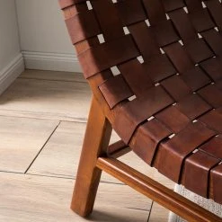 Fauteuil design Bourbourg I en cuir tressé et teck massif - marron cognac -Pas Cher Fauteuils Magasin 1000183949 200529 13275600003 DETAILS P000000001000183949