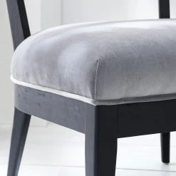Jack & Alice Fauteuil Burke II - Velours Gris - Confort et Style pour Votre Salon -Pas Cher Fauteuils Magasin 1000208625 210310 12433500009 DETAILS P000000001000208625