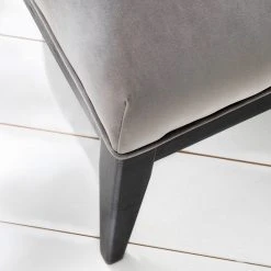 Jack & Alice Fauteuil Burke II - Velours Gris - Confort et Style pour Votre Salon -Pas Cher Fauteuils Magasin 1000208625 210310 12433700011 DETAILS P000000001000208625