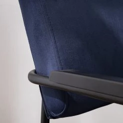 Mørteens Fauteuil Narpes Velours Bleu Foncé - Confort et Élégance pour Votre Salon -Pas Cher Fauteuils Magasin 1000208971 210302 14094400012 DETAILS P000000001000208971