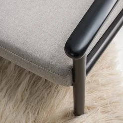 Fauteuil Etah - Tissu Gris et Hêtre Massif Noir | Design Confortable par Studio Copenhagen -Pas Cher Fauteuils Magasin 1000273473 220919 022 MOOD DETAILS P000000001000273473 mood